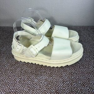 Dr Martens Voss Mono Women's Light Yellow Leather Sandals size US 11L Preppy GUC